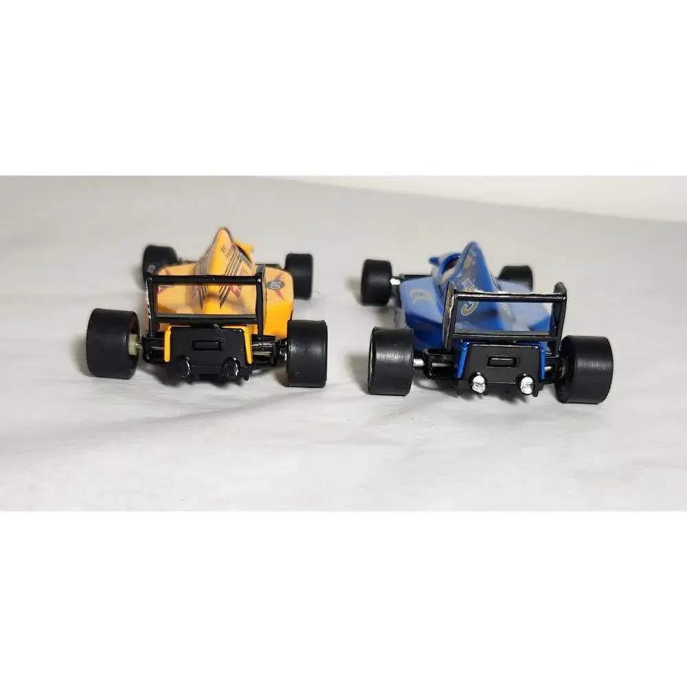 Showcasts Sports Racer Lot Of 2 Pull Back & Go 5